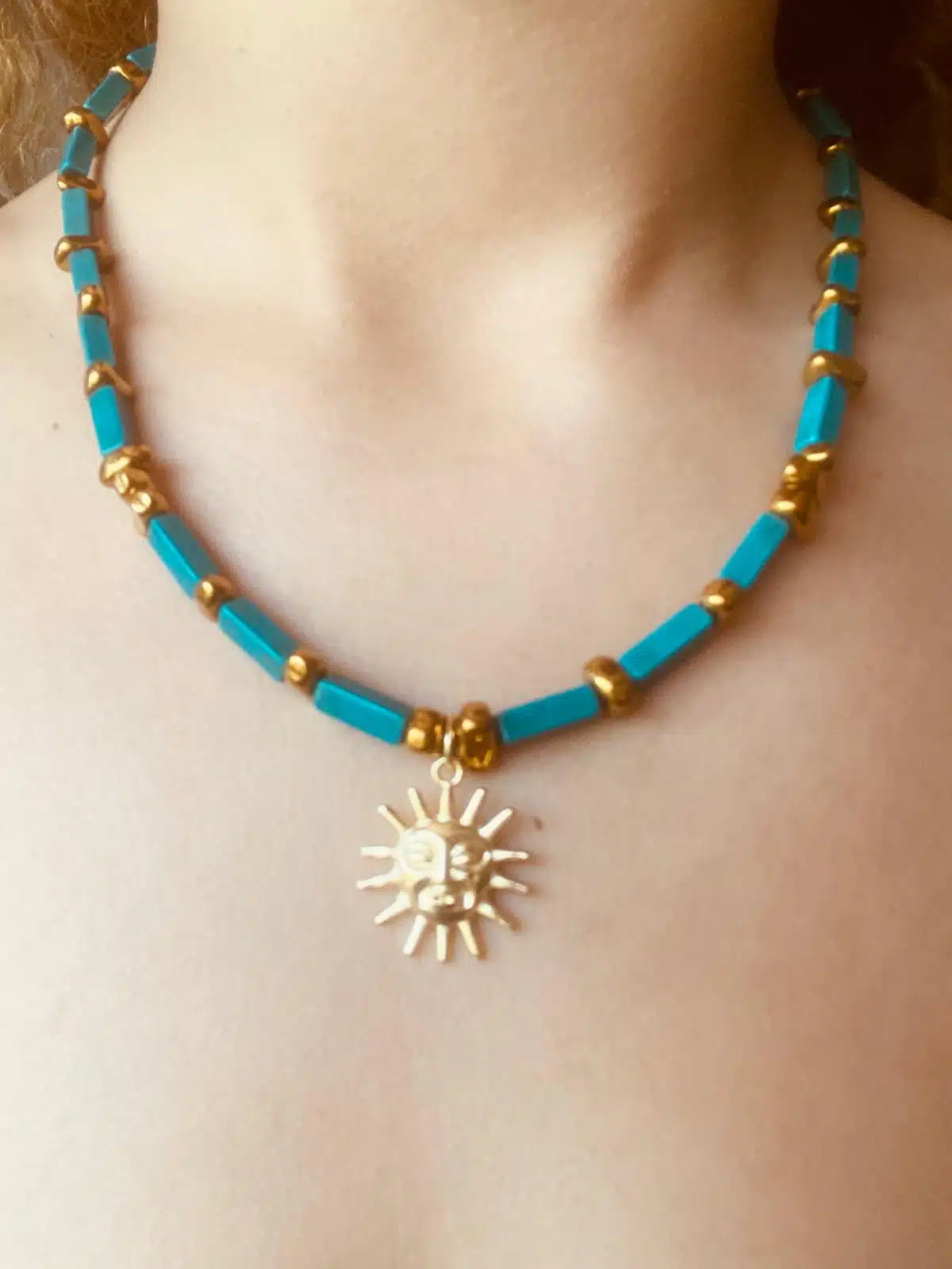 Doğal taşlarla dizili güneş bohem hippie altın gold kolye tasarım kolye  kararmaz