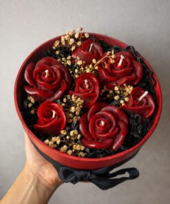 Kırmızı Gül Şeklinde Dekoratif Mum Kutusu – El Yapımı Romantik Tasarım  Gül Mum Seti – Sevgililer Günü İçin El Yapımı Dekoratif Mum